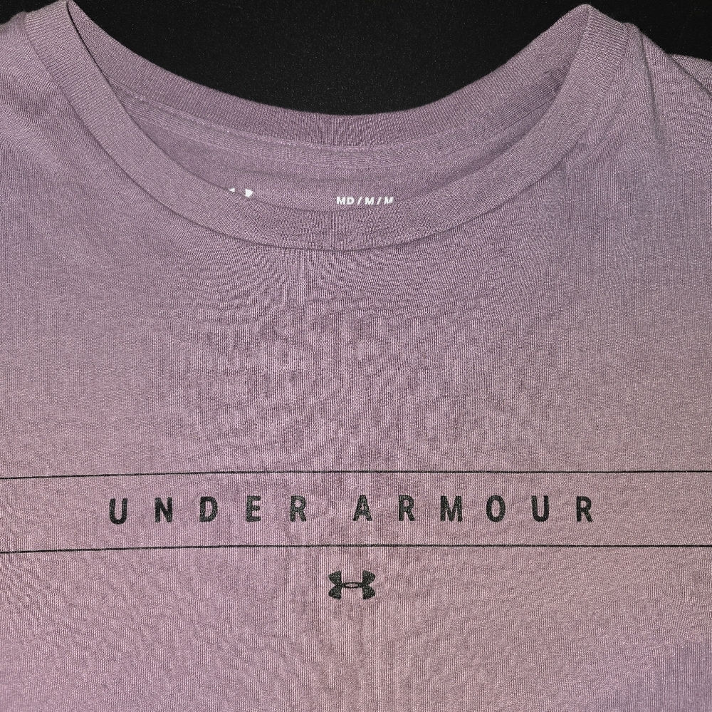 Womens under armour t shirt